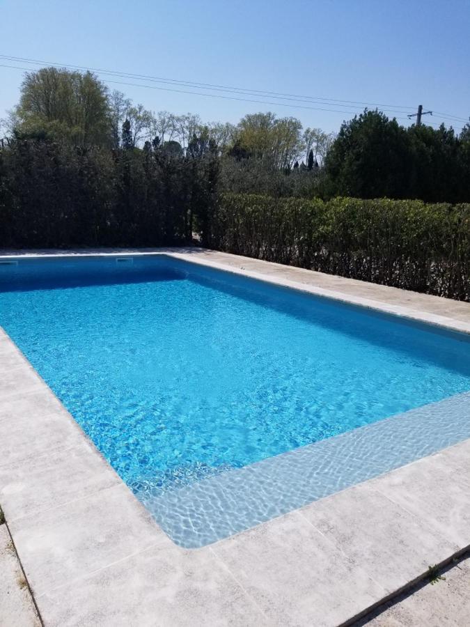 Appartement 2 Pers Avec Acces Piscine Saint-Rémy-de-Provence Екстериор снимка